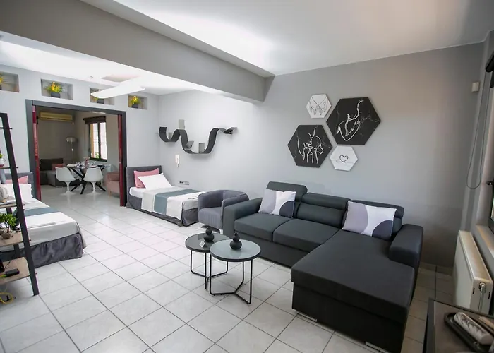 Castle View Luxury Apartment With Free Private Parking